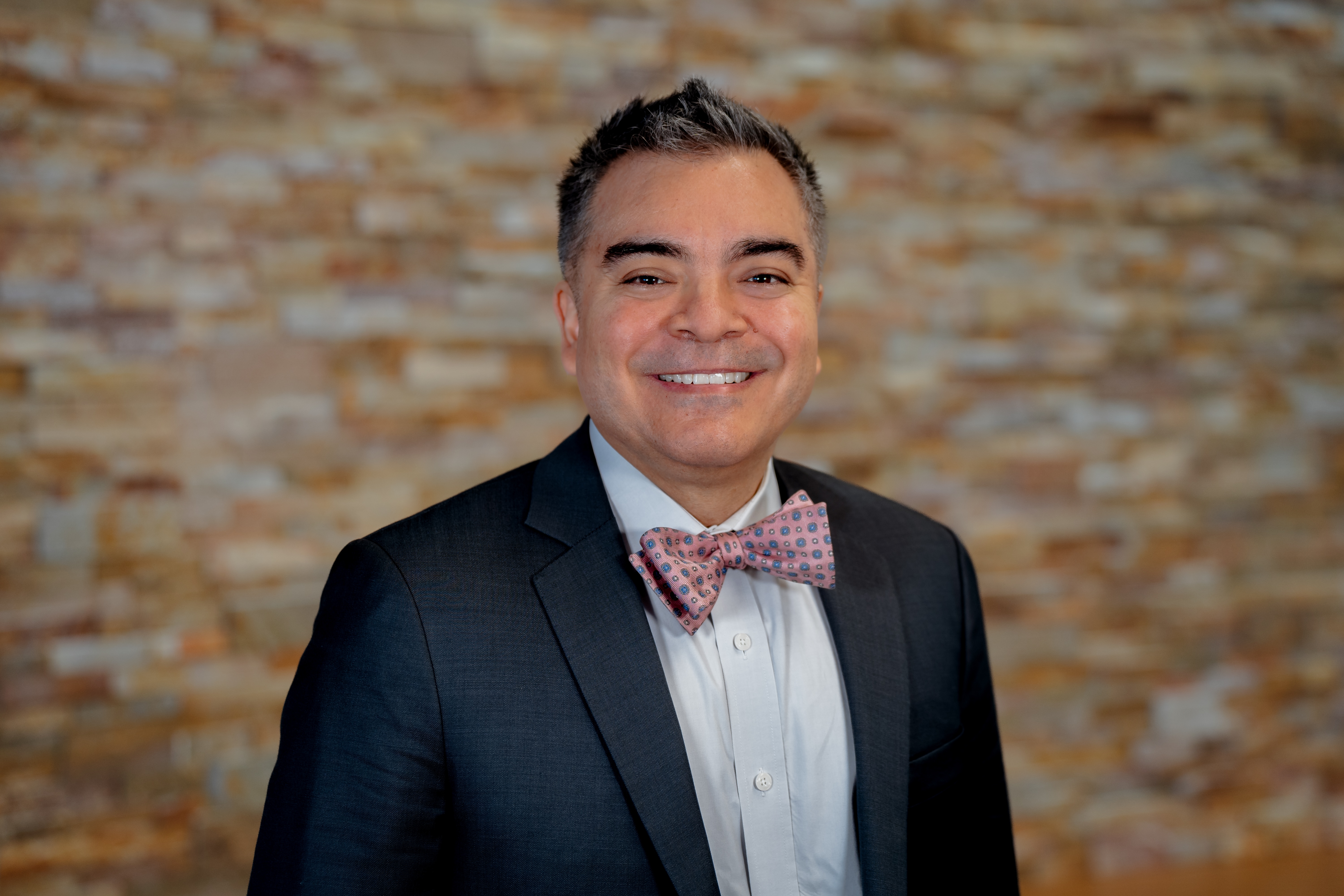 Ricardo La Hoz, MD, FIDSA